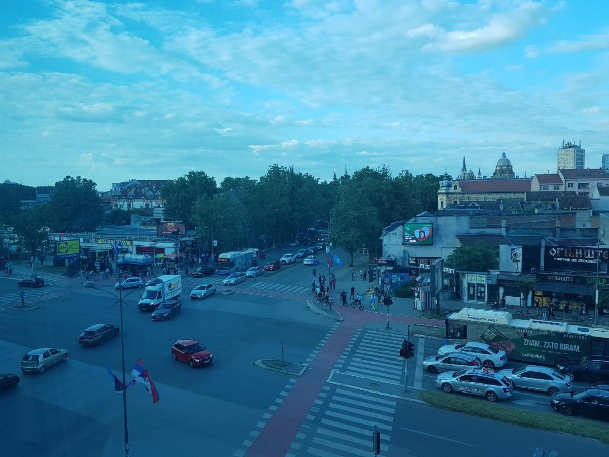 Central Apartment With 24-7 Building Security Novi Sad Eksteriør bilde
